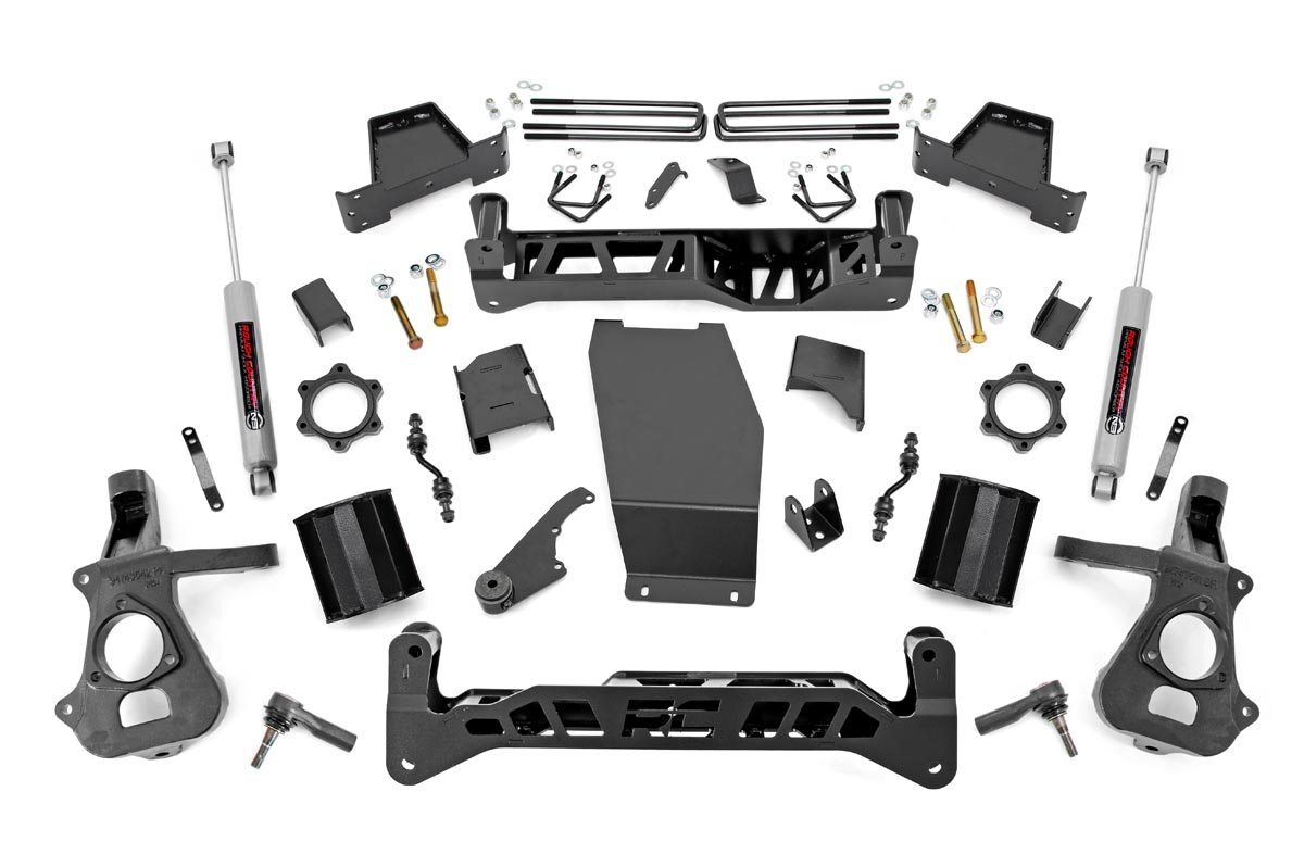 Rough Country 7″ Lift Kit for 2014-2018 Chevy/GMC 1500 4WD – 17431