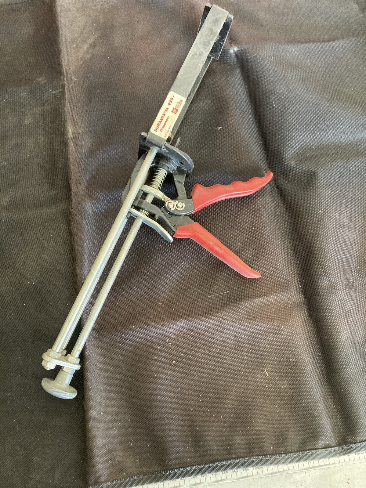 Duramix ER 4997 Dispenser Two Part Epoxy Dispenser. Used