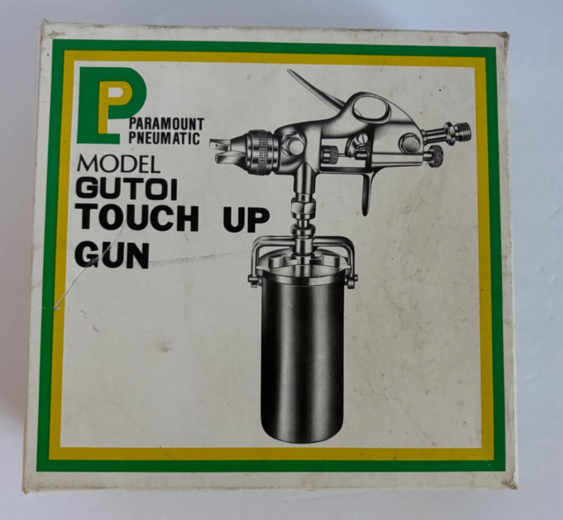 PARAMOUNT PNEUMATIC MODEL GUT01 TOUCH UP GUN SIPHON-FEED DESIGN **NEW**