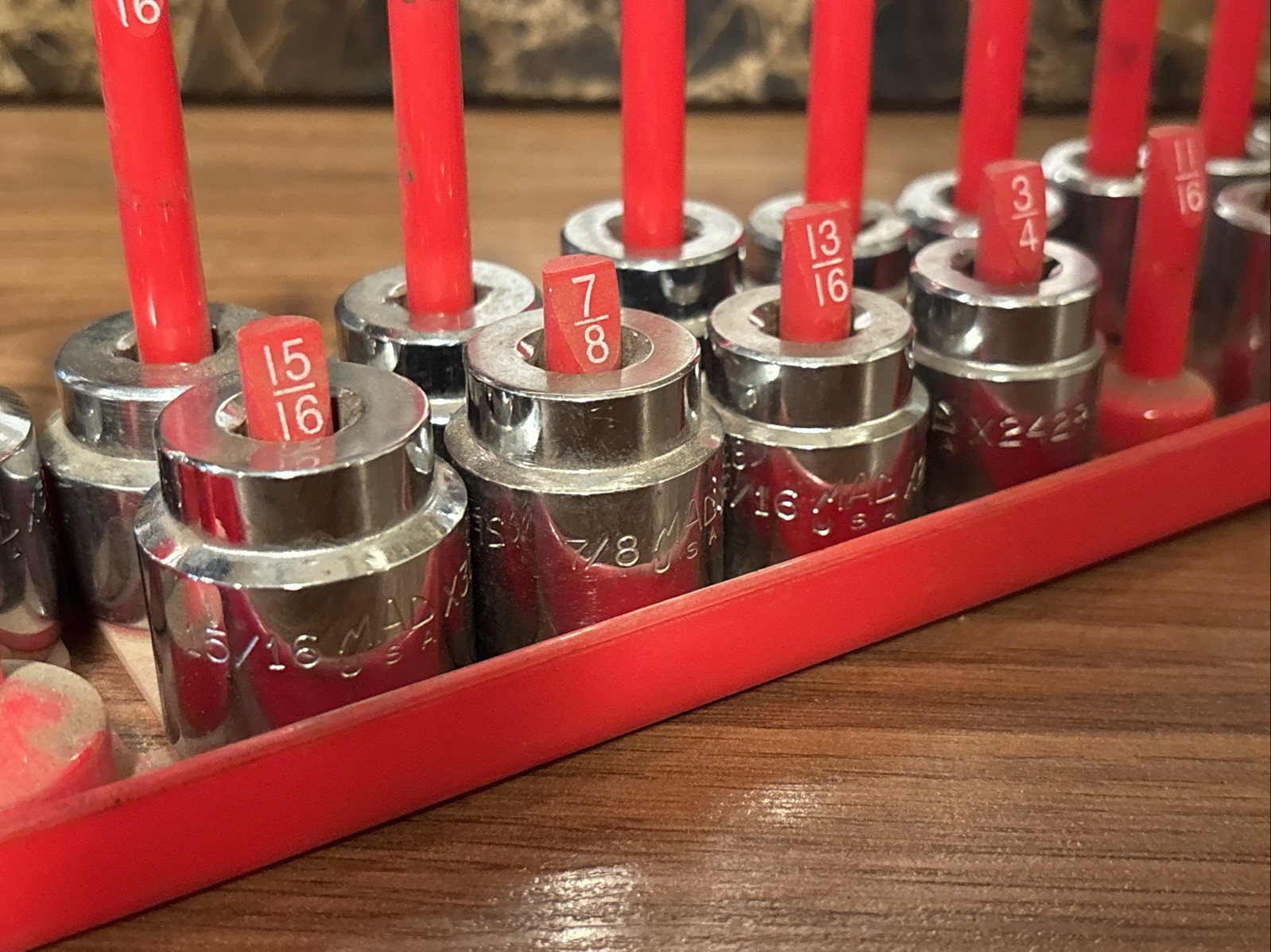 Mac Tools 3/8 Drive S Socket Set Metric And SAE Shallow /12pt-6pt 25 Peice Lot