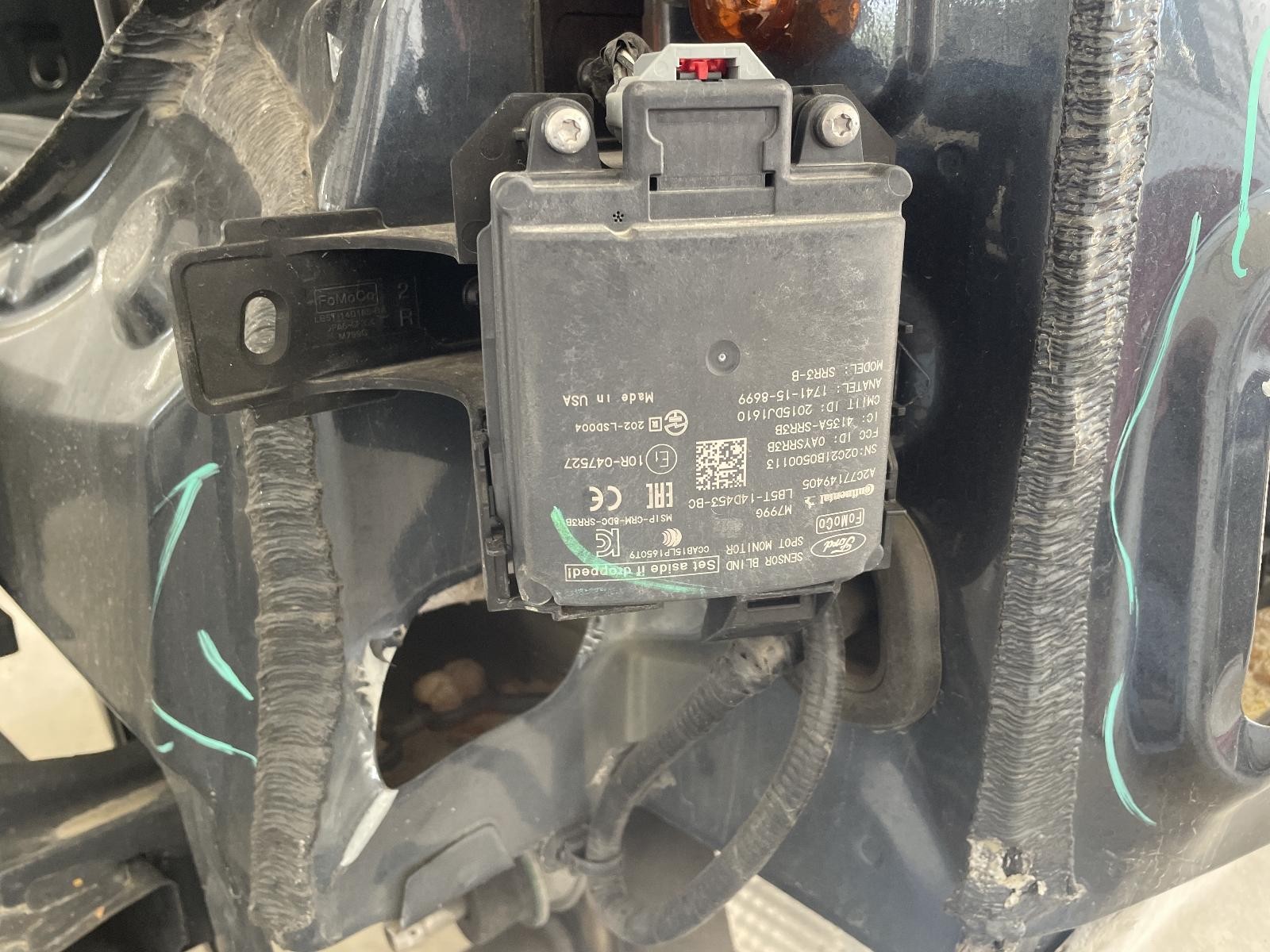 Used Fuse Box Engine fits: 2022 Ford Explorer Base w/o police package w/o tow pa