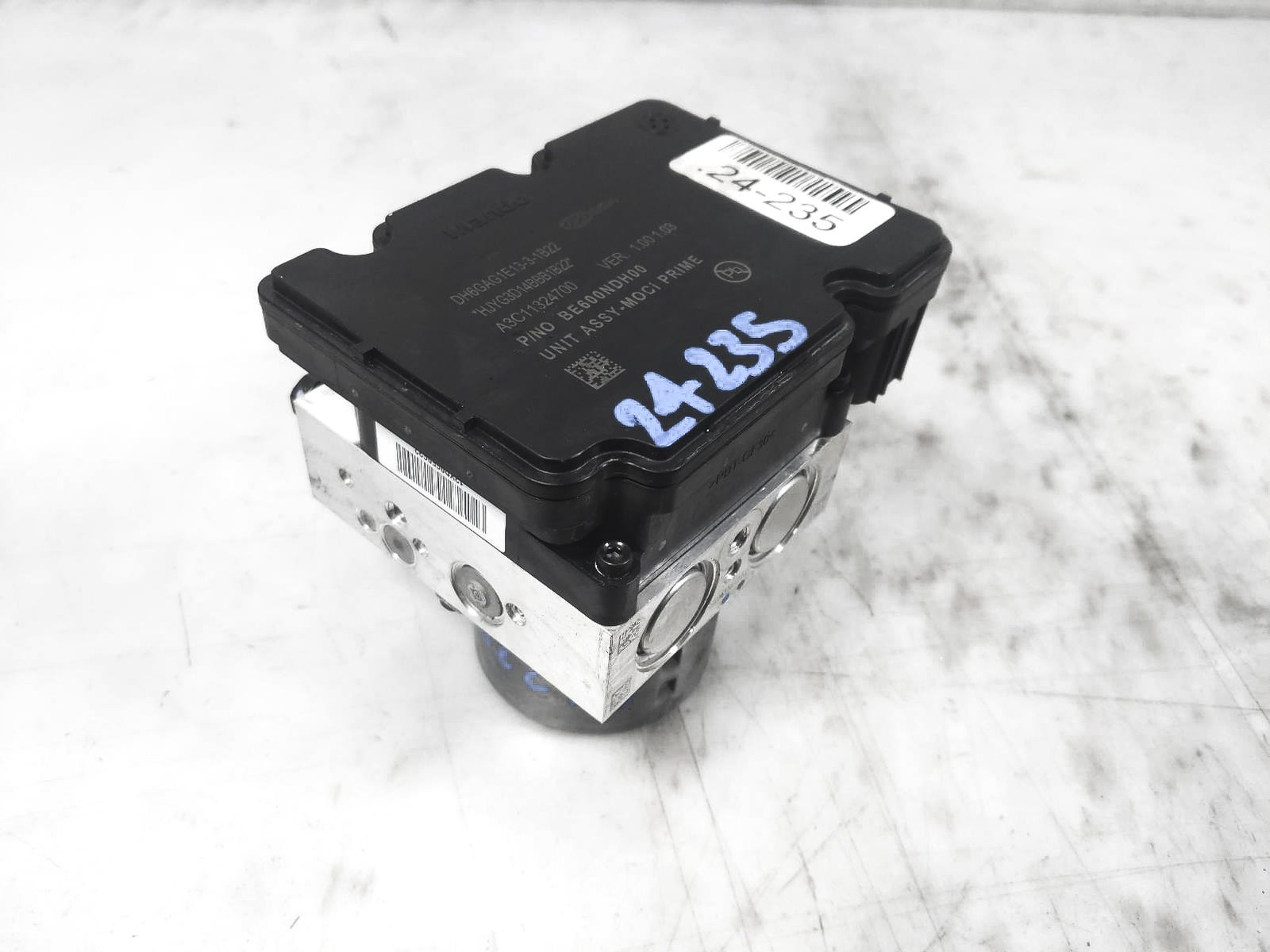 2022-2024 Hyundai Santa Cruz Vsa Abs Pump Modulator Accumulator 58910-K5200