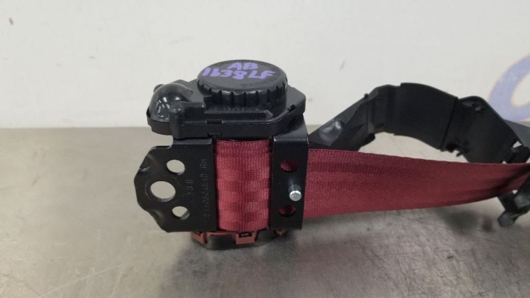 96 FORD F150 EXTENDED CAB SEAT BELT RETRACTOR FRONT LEFT DRIVER RED