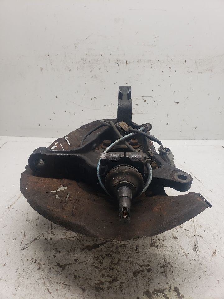 2005-2014 Subaru Legacy Passenger Right Front Steering Knuckle OEM 1424977