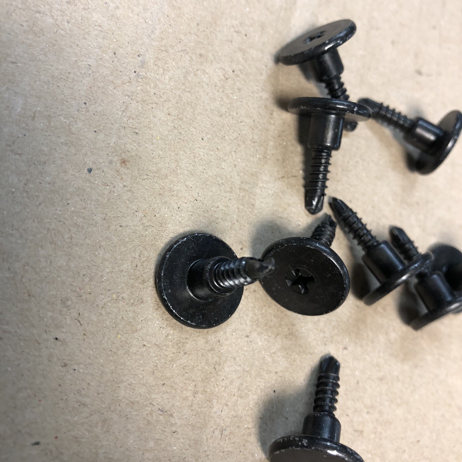 Pendaliner Duraliner BedLiner Bed Liner Tailgate Protective Piece Screws 10ct
