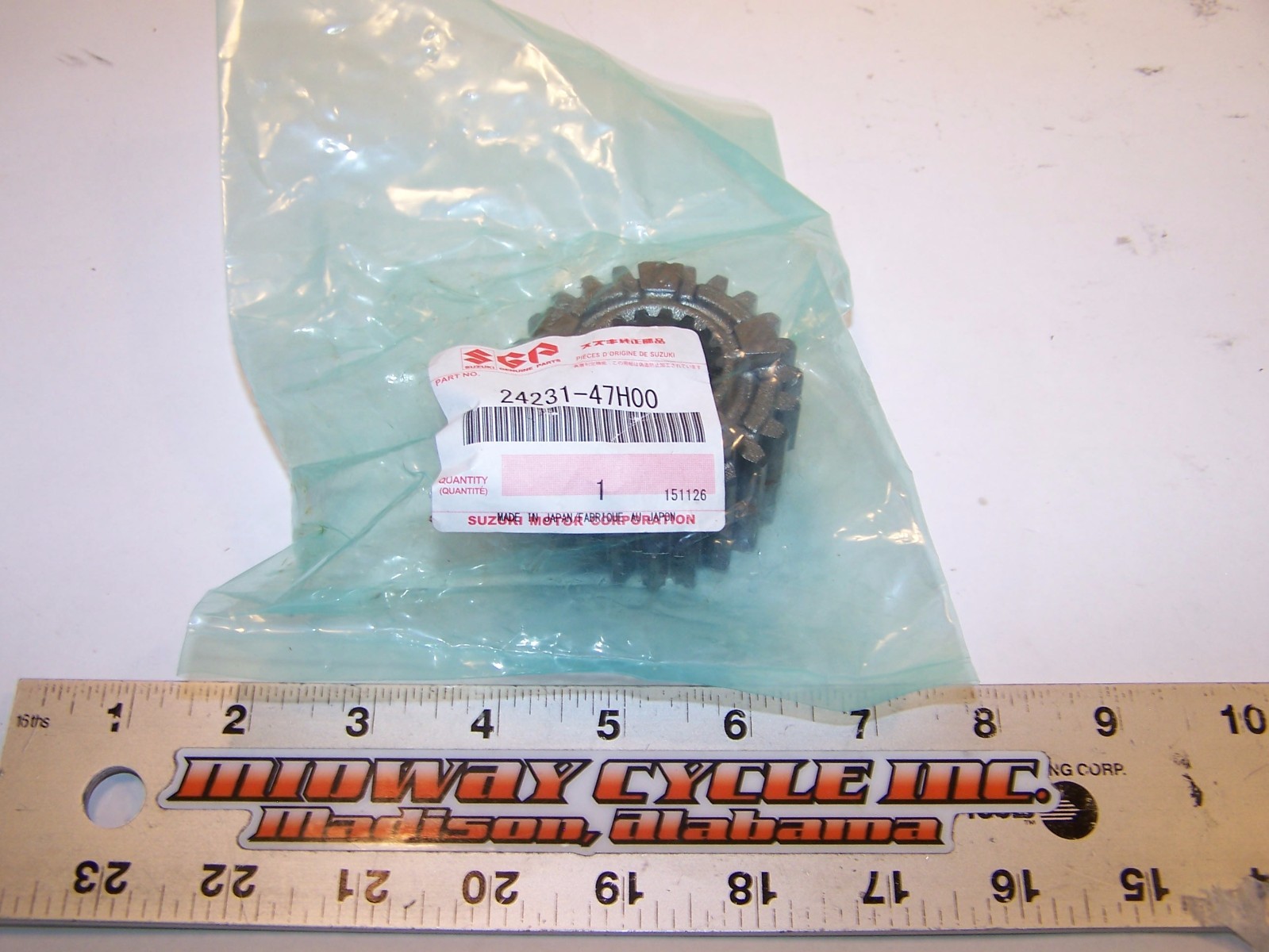 SUZUKI GSXR1000 TRANSMISSION 3RD 4TH DRIVE GEAR 24231-47H00 GSX R GSXR 1000 lm
