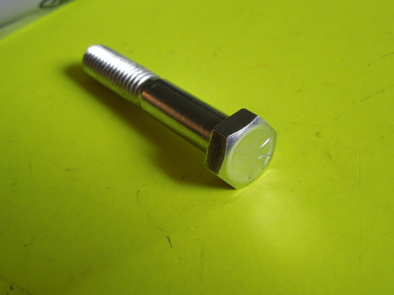 1 NOS OEM Harley Davidson 3/8″-16 x 2-1/4″ Hex Head Bolt P/N 4722