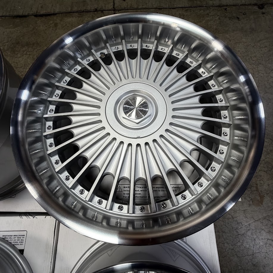 Used 20×8.5/20×10 MRR VP4 5×112 35/38 66.6 Silver Machined Lip Wheels set-4