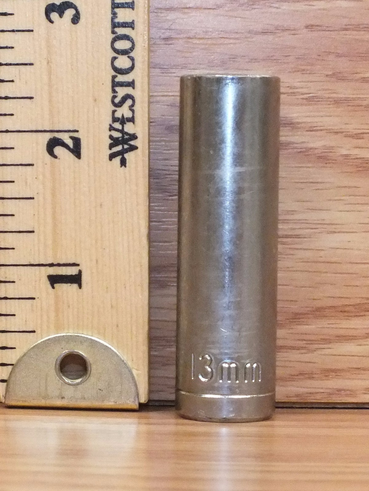 Unbranded/Generic 13mm 6 Point 3/8″ Drive Metric Socket Only **READ**