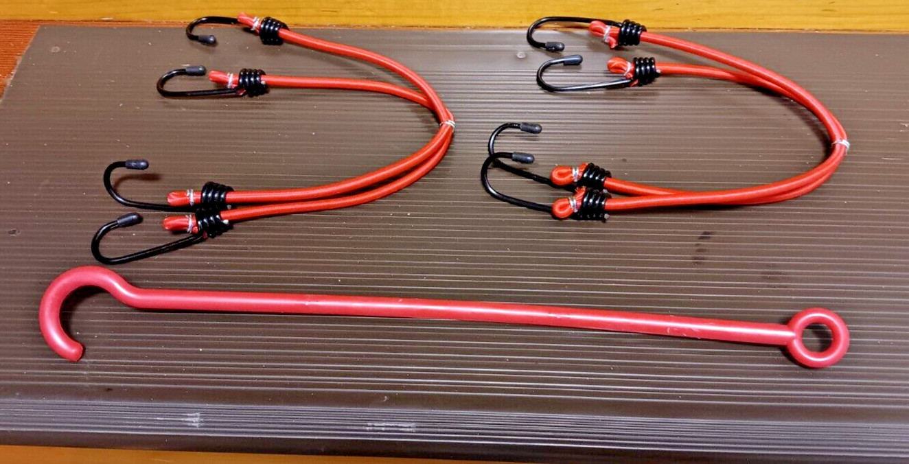 Snow Chains for Car, SUV, Pickup Trucks. New Open Box item as shown in photos
