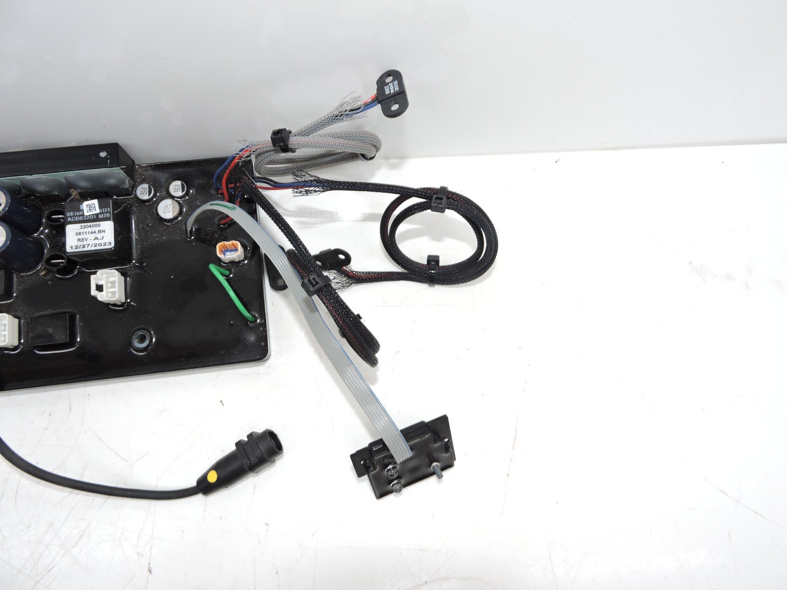 ? Gen 1 Minn Kota Minnkota Ulterra Control Board 2204000 ?