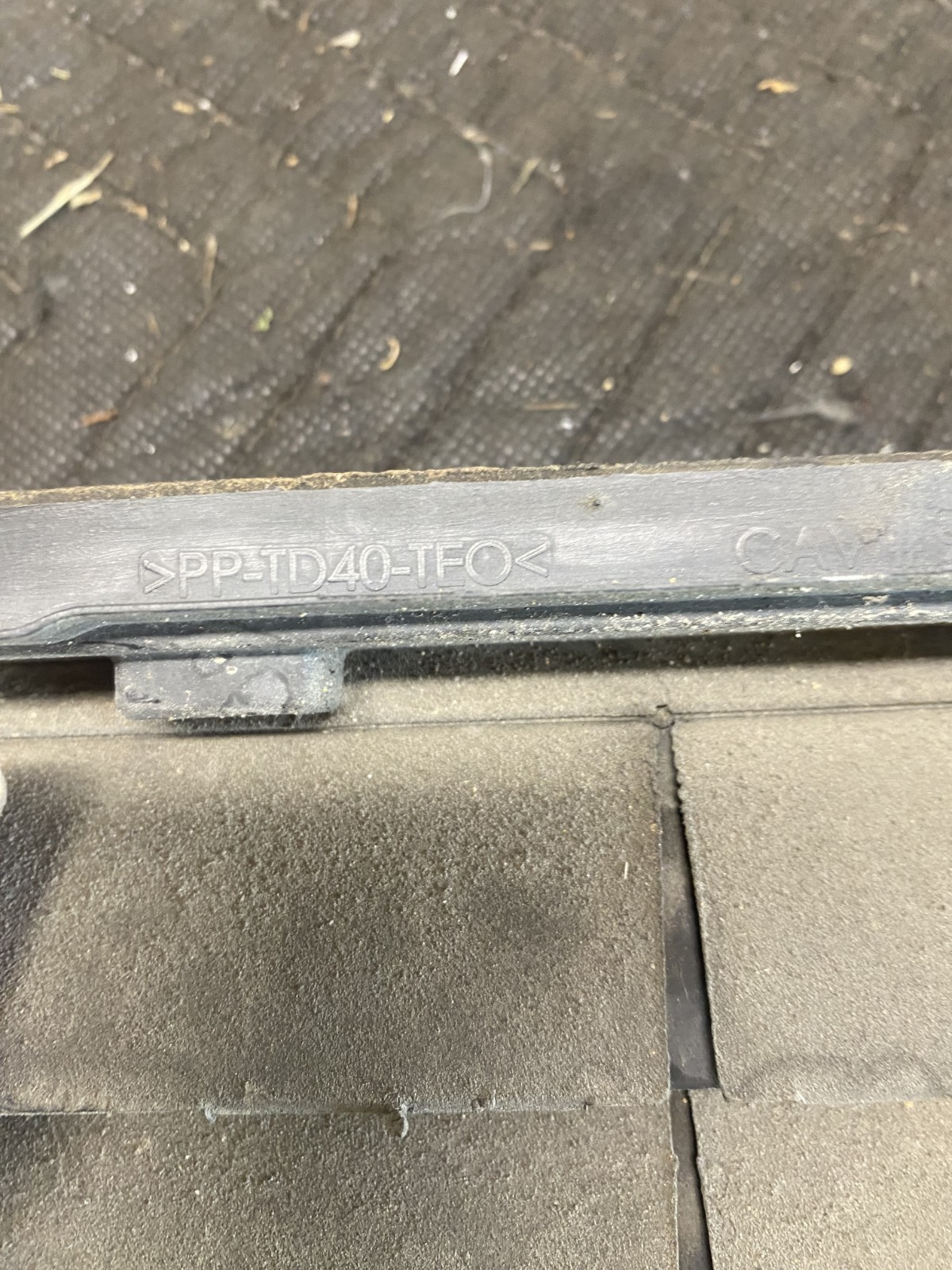 2014 FORD TAURUS LIMITED CAB VENTS OEM