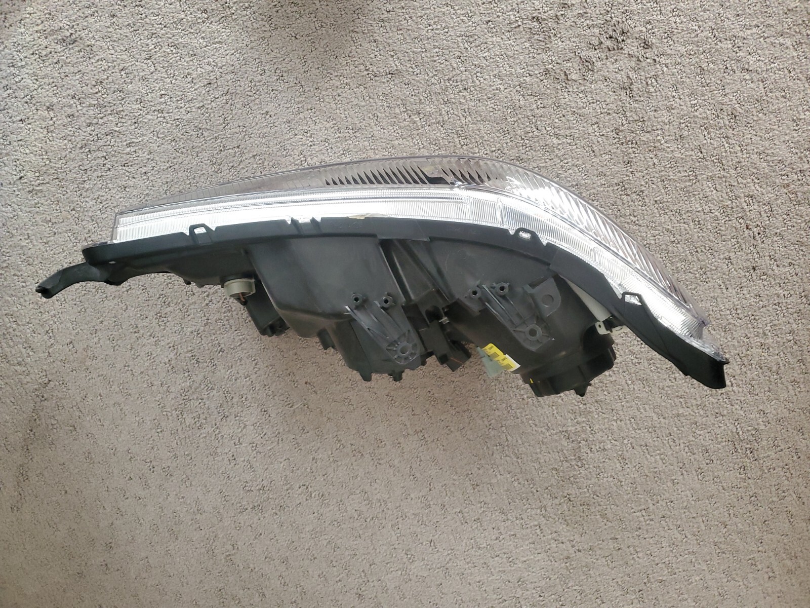 Headlight Assembly RH/Pass Fits Mitsubishi Outlander Sport