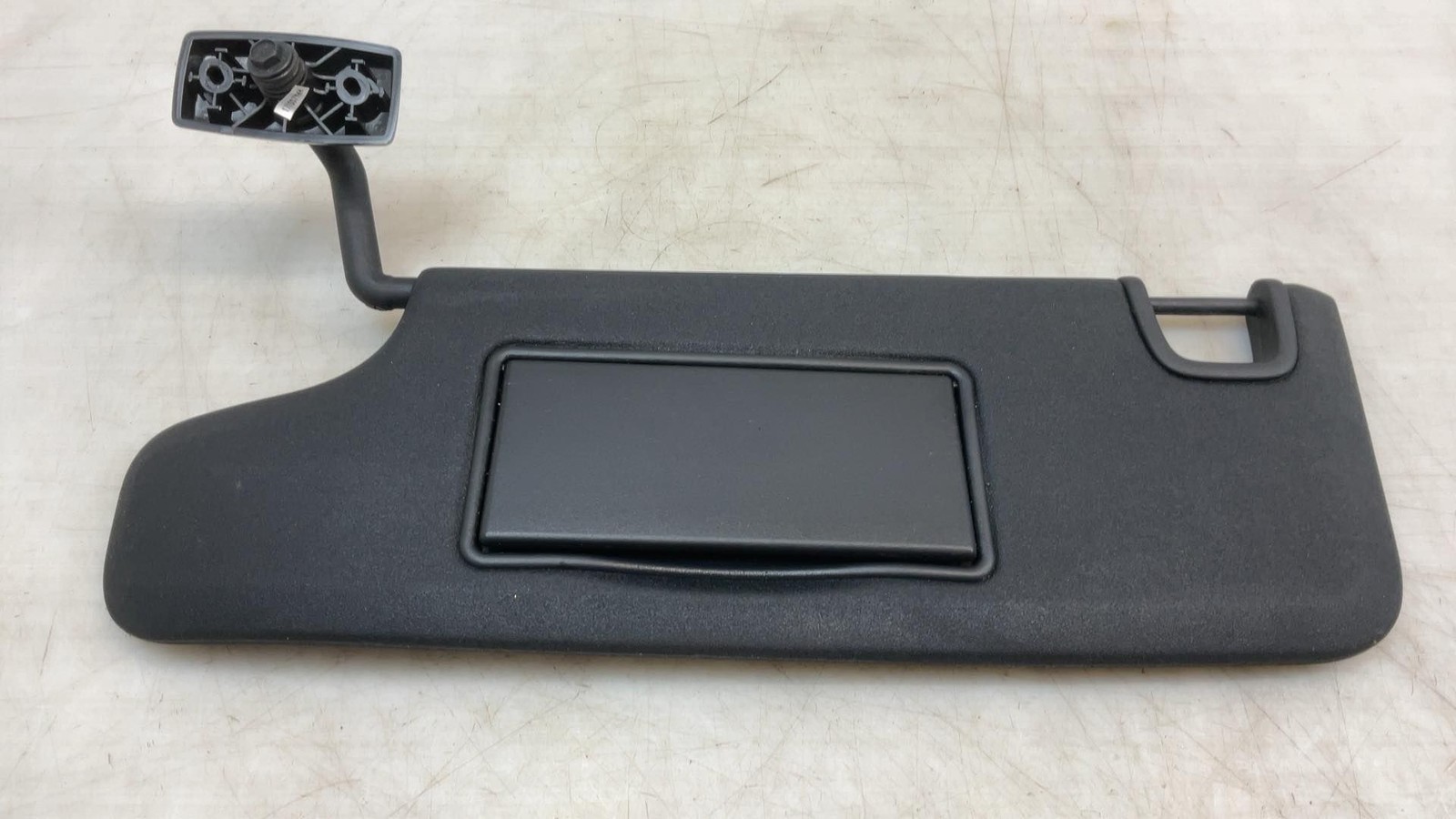 Jeep Wrangler JK OEM Driver Left Front Sun Visor w Mirror Black 2010-2018 096361