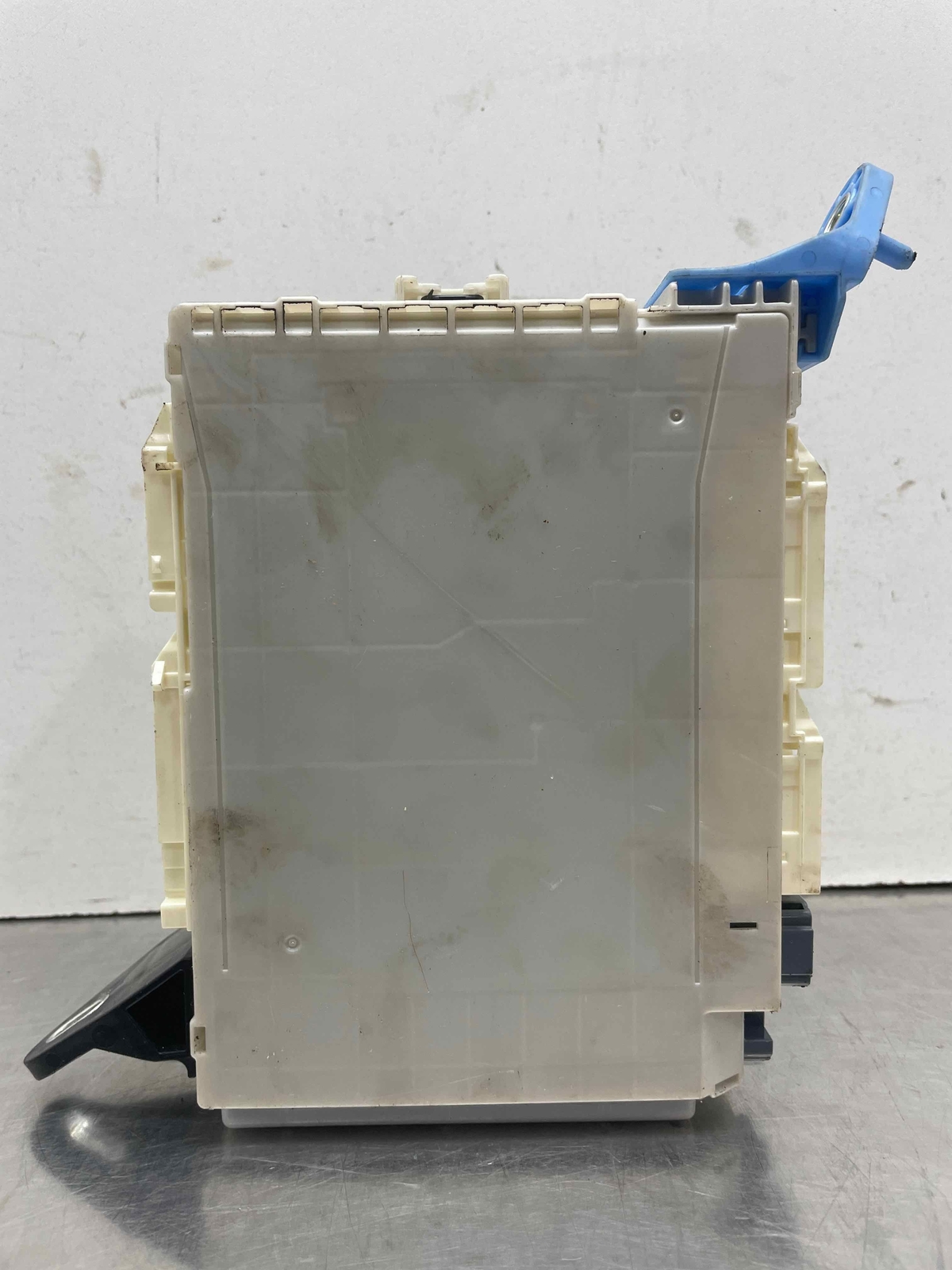 2016 Lexus RC300 Network Gateway Control Computer Module Unit OEM 89221-24080