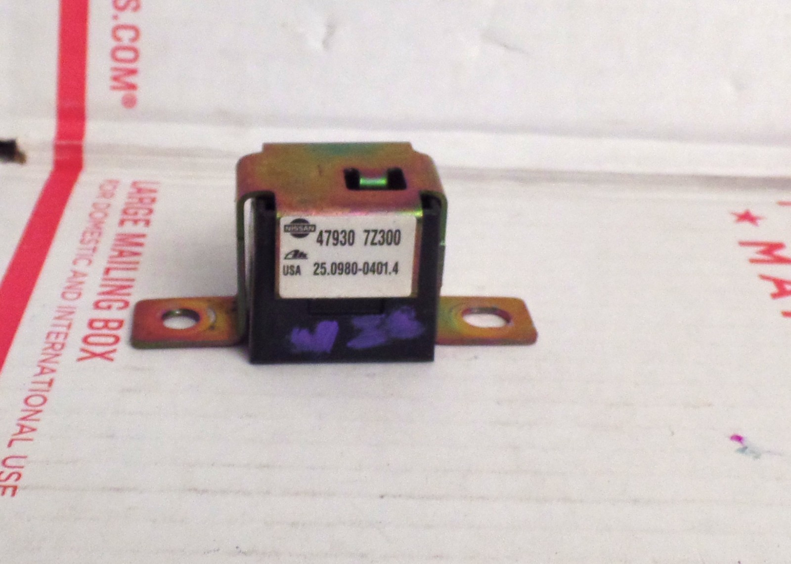 OEM Nissan Frontier Xterra ABS Deceleration Stability G Sensor 47930-7Z300
