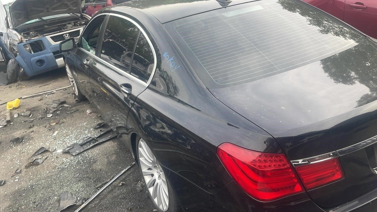 Driver Side View Mirror Power Heated Fits 09-12 BMW 750i 477782