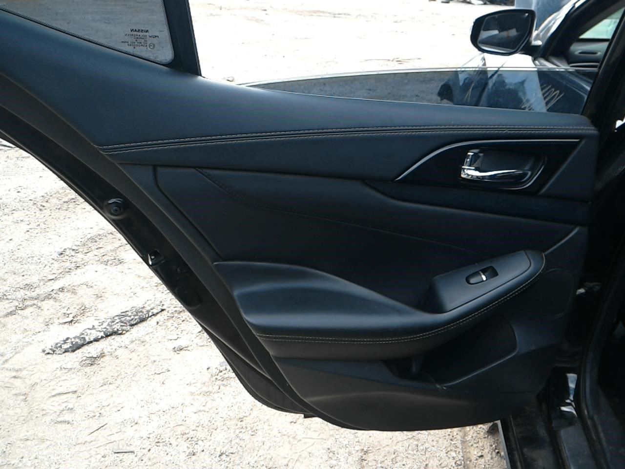 MAXIMA 2019 Door Trim Panel Rear 104961267