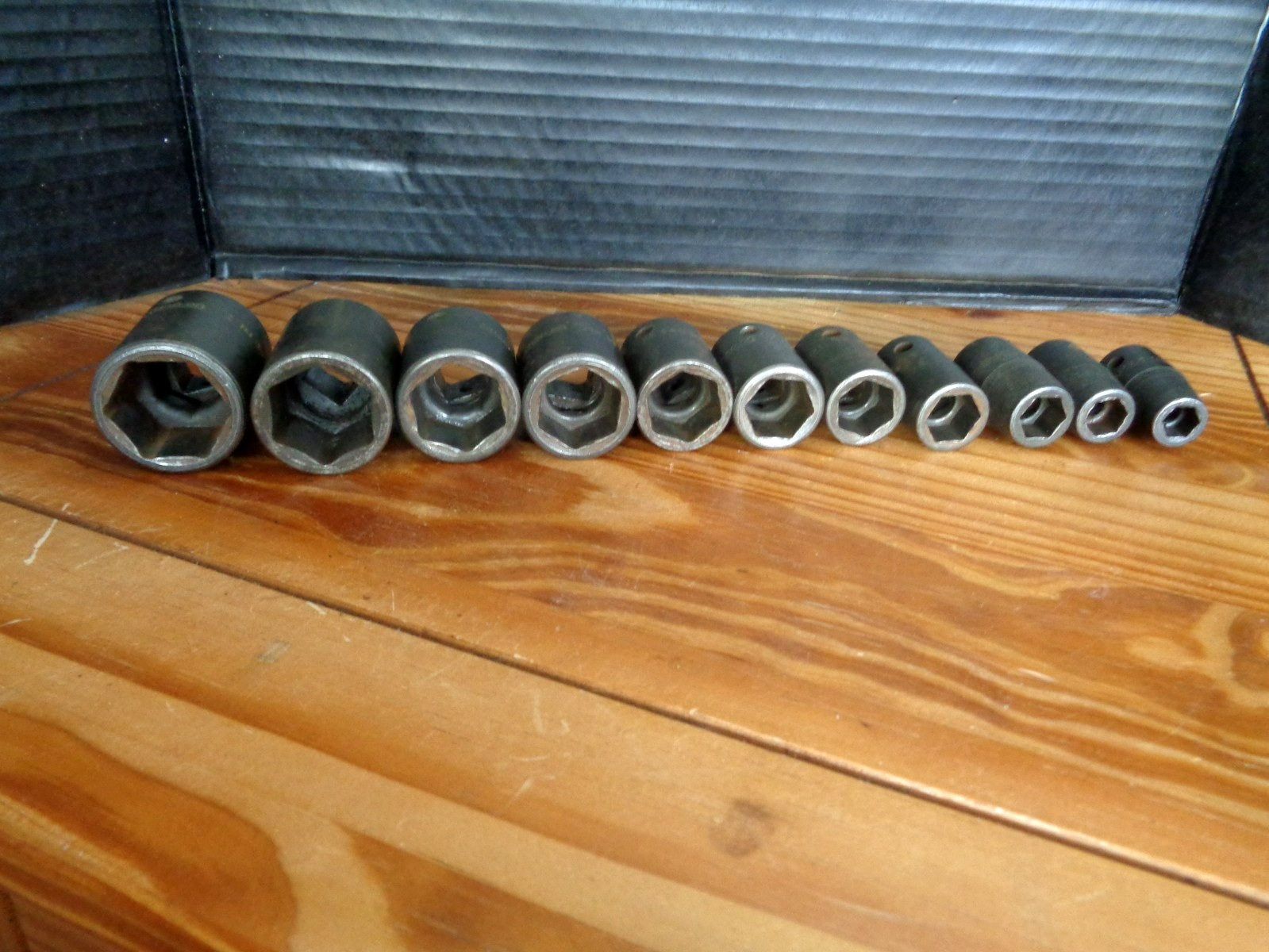 Snap-on Impact Socket Set 1/2 Drive SAE 3/8-1″ IM Series 11 Sockets