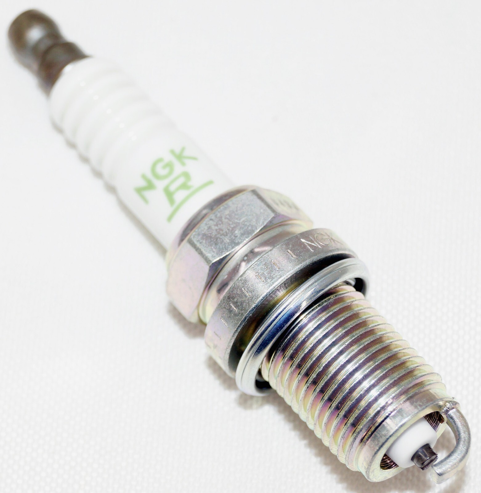 Set of 8 Genuine NGK 4644 Solid Tip Spark Plug V-Power BKR7E