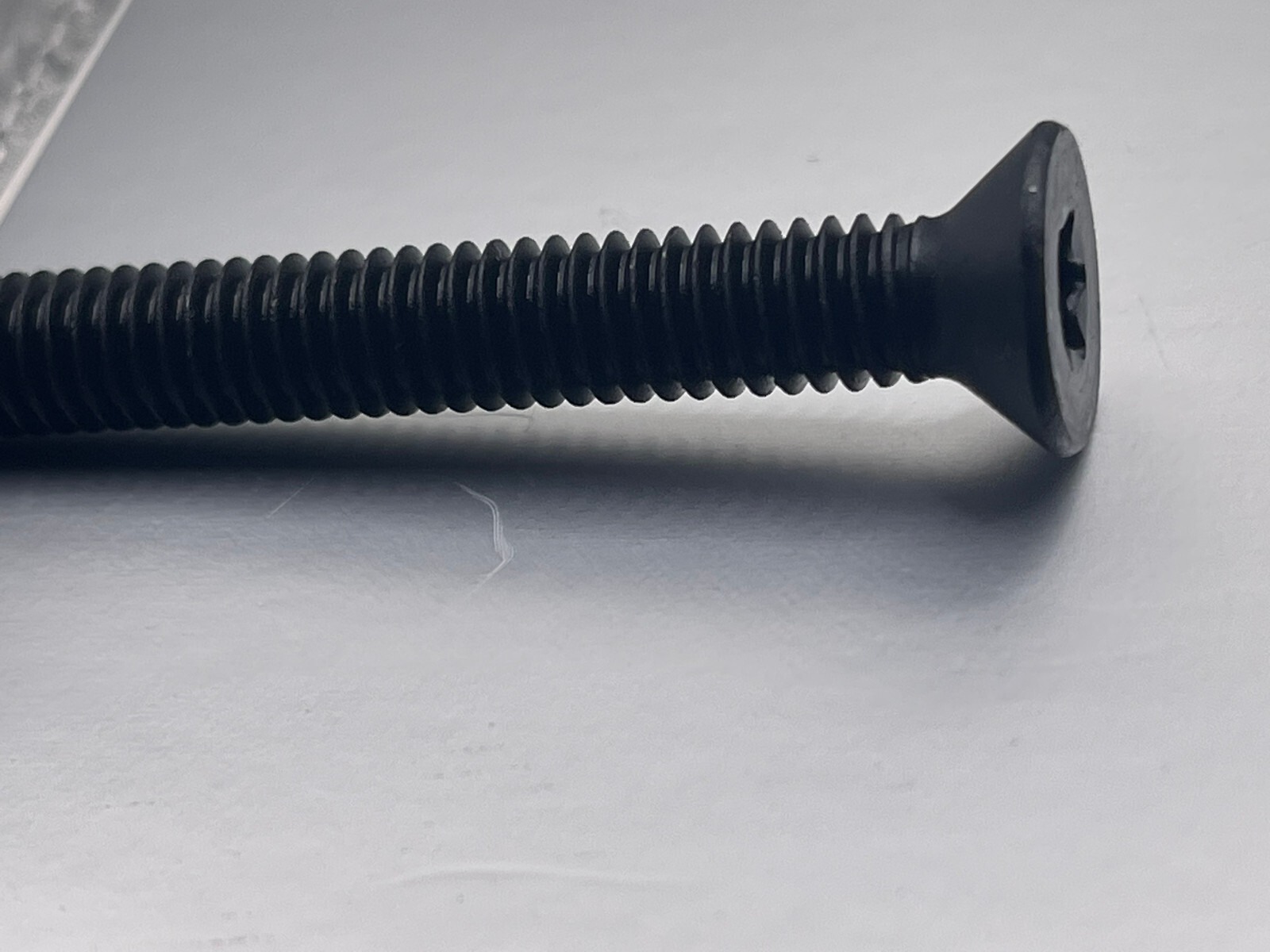 (250) 1/4-20 X 2.5″ Trailer Floor Floorboard Deck Screws T-30 Drive 250 Pieces