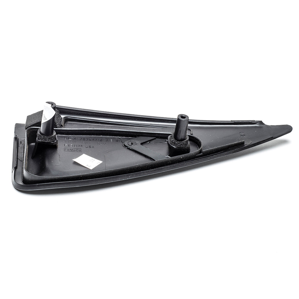 OEM NEW Rear Right Passenger’s Applique Window Trim Panel Escape 8L8Z7825532AA