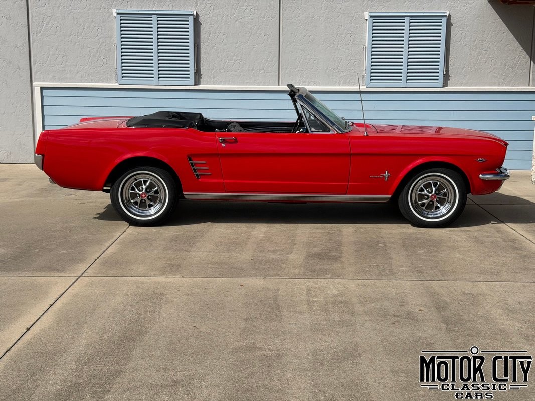 1966 Ford Mustang