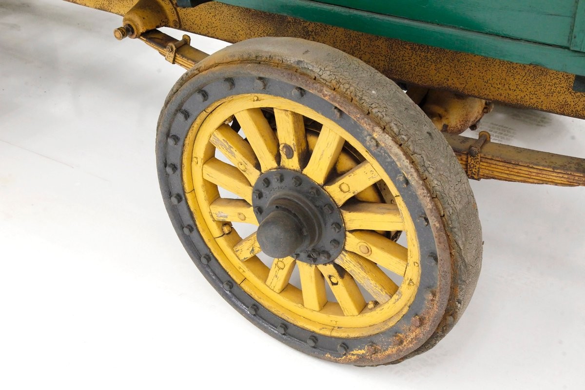 1915 Republic 2 Ton