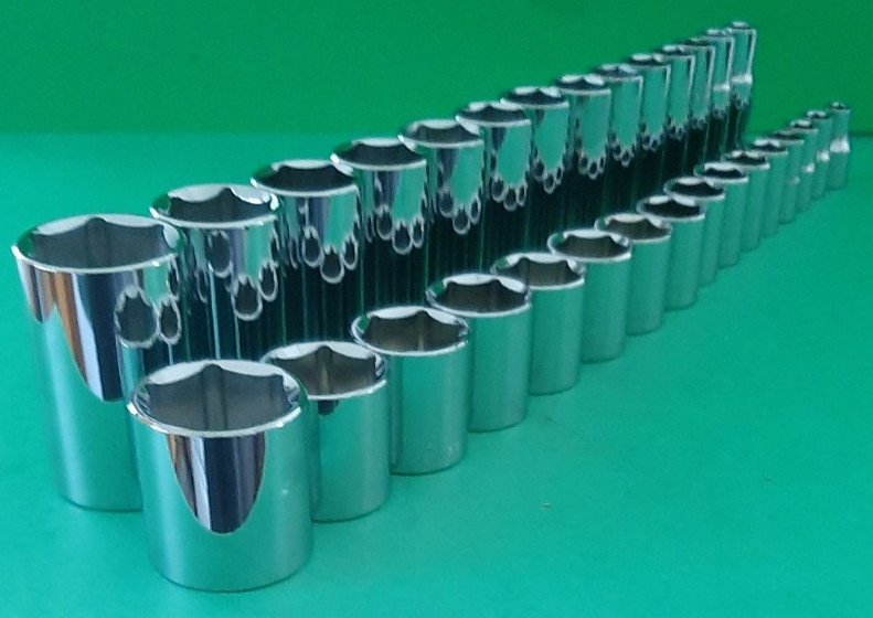 NEW GEARWRENCH 30pc 1/2″ Drive 6pt Point Shallow & Deep SAE Socket Set to 1-1/2″