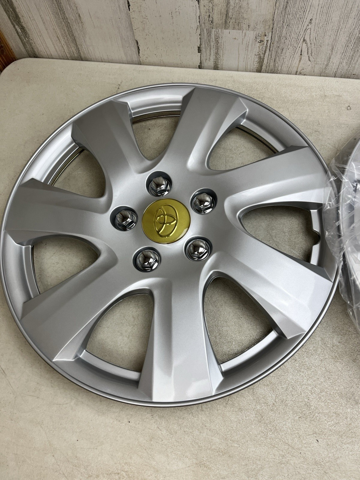 2x) 16″ 2009-2011 Toyota Camry New BDK Wheel Covers 42602-06050 KT-1021 Open Box