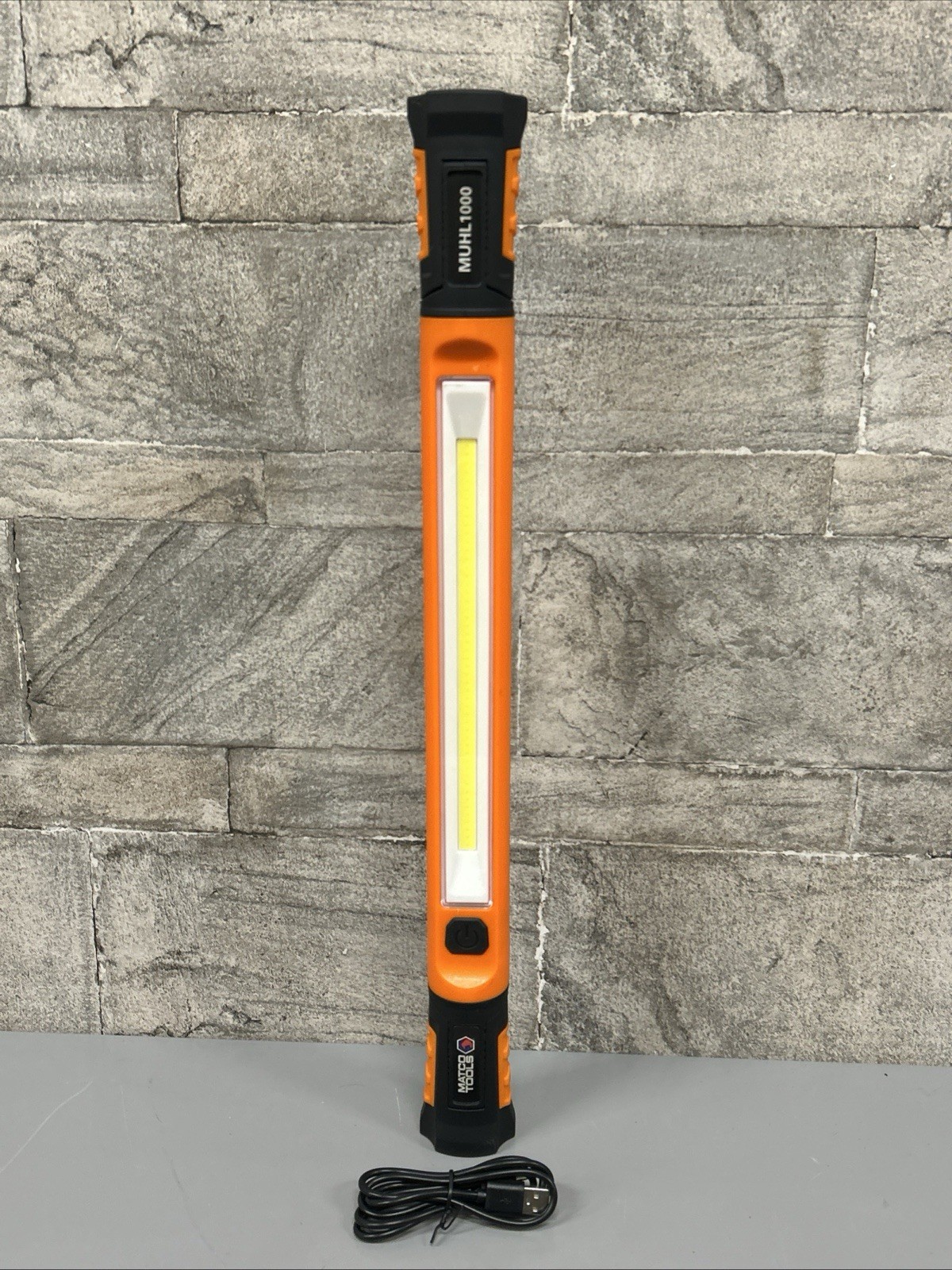 Matco Tools 1000Lm Orange Under Hood Light Snap Swivel Magnetic Ends MUHL1000