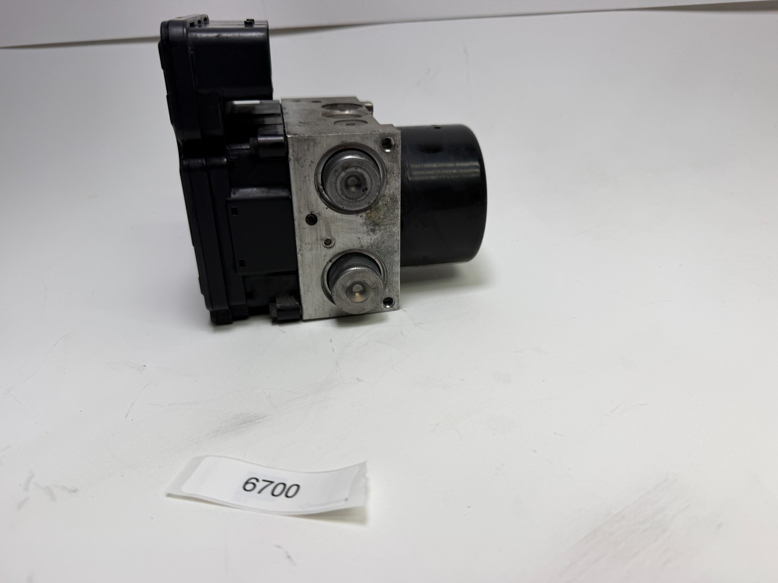 2011-2012 Chrysler 300 Dodge Charger ABS Pump Anti Lock Brake Module P04584549AG