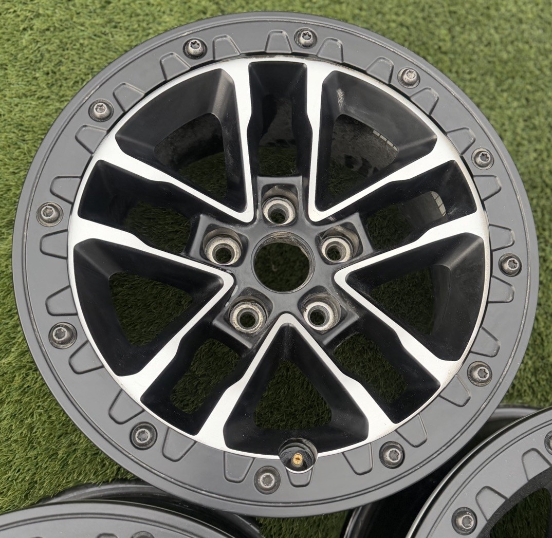17” Jeep Factory OEM Rubicon Extreme Recon X 392 Beadlock Bead Lock Wheels