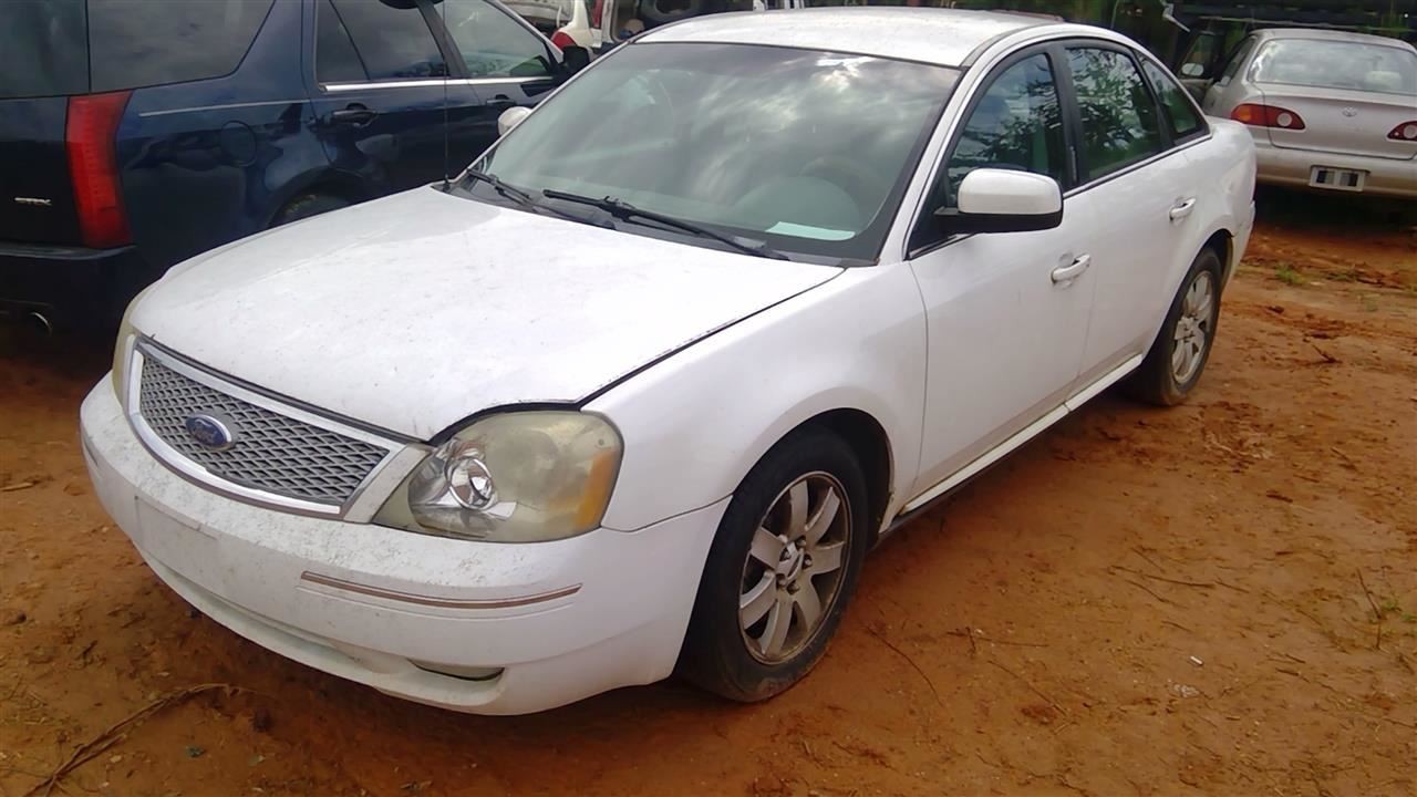 Power Brake Booster Fits 05-07 FIVE HUNDRED 250545