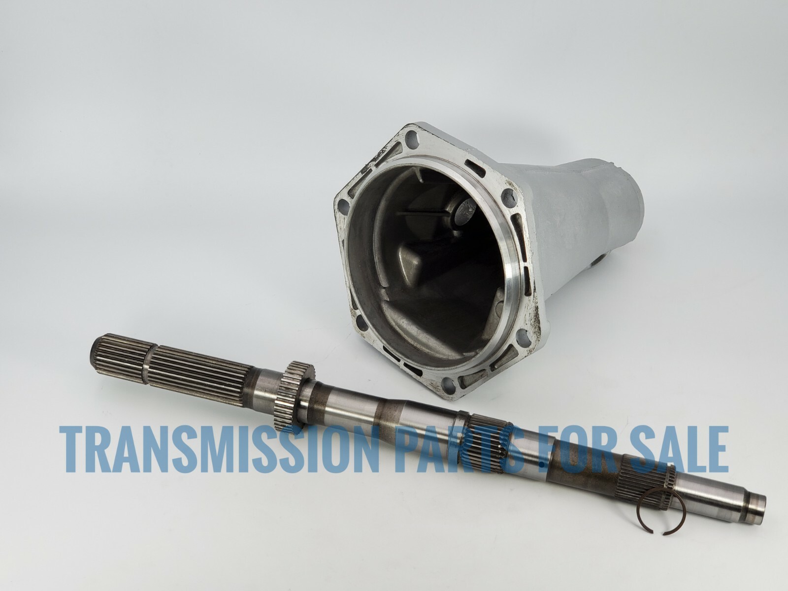 4L60E Extension Housing Output Shaft OEM 2WD GMC 4L70E 4L65E TAIL HOUSING 97-14