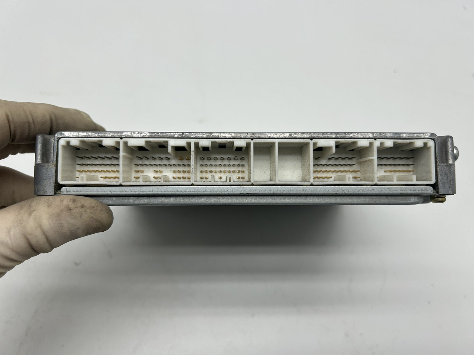 2004 TOYOTA HIGHLANDER ENGINE COMPUTER CONTROL UNIT ECU 89661-48660 OEM 04