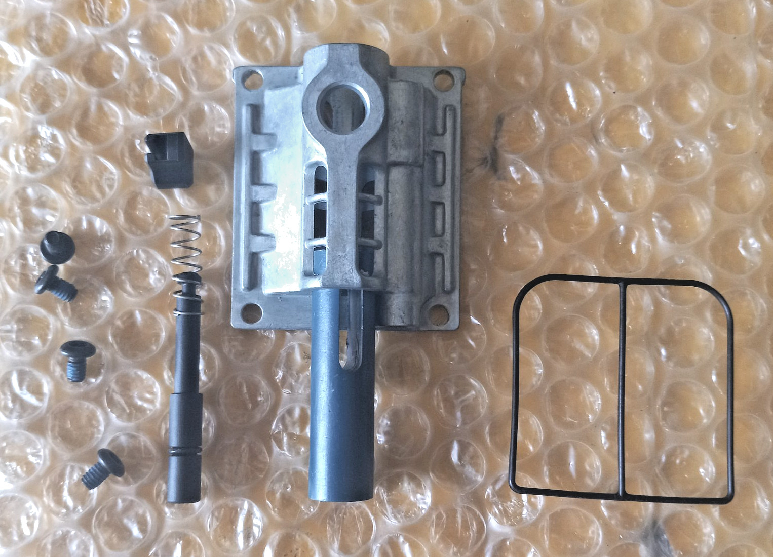 SNAP ON PT850 & PT650 FORWARD/REVERSE VALVE CYLINDER PLATE WITH ALL PARTS SHOWN