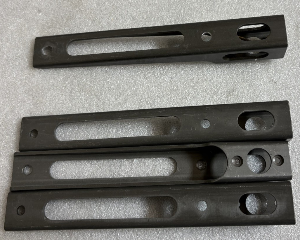 YOSHIMURA EARLY DAYS UPPER CYL HEAD MOUNTED FEARING BRACKETS HARD ANODIZED
