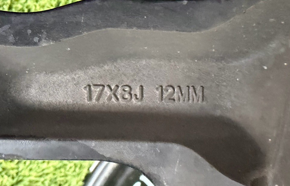 17” Jeep Factory OEM Rubicon Extreme Recon X 392 Beadlock Bead Lock Wheels