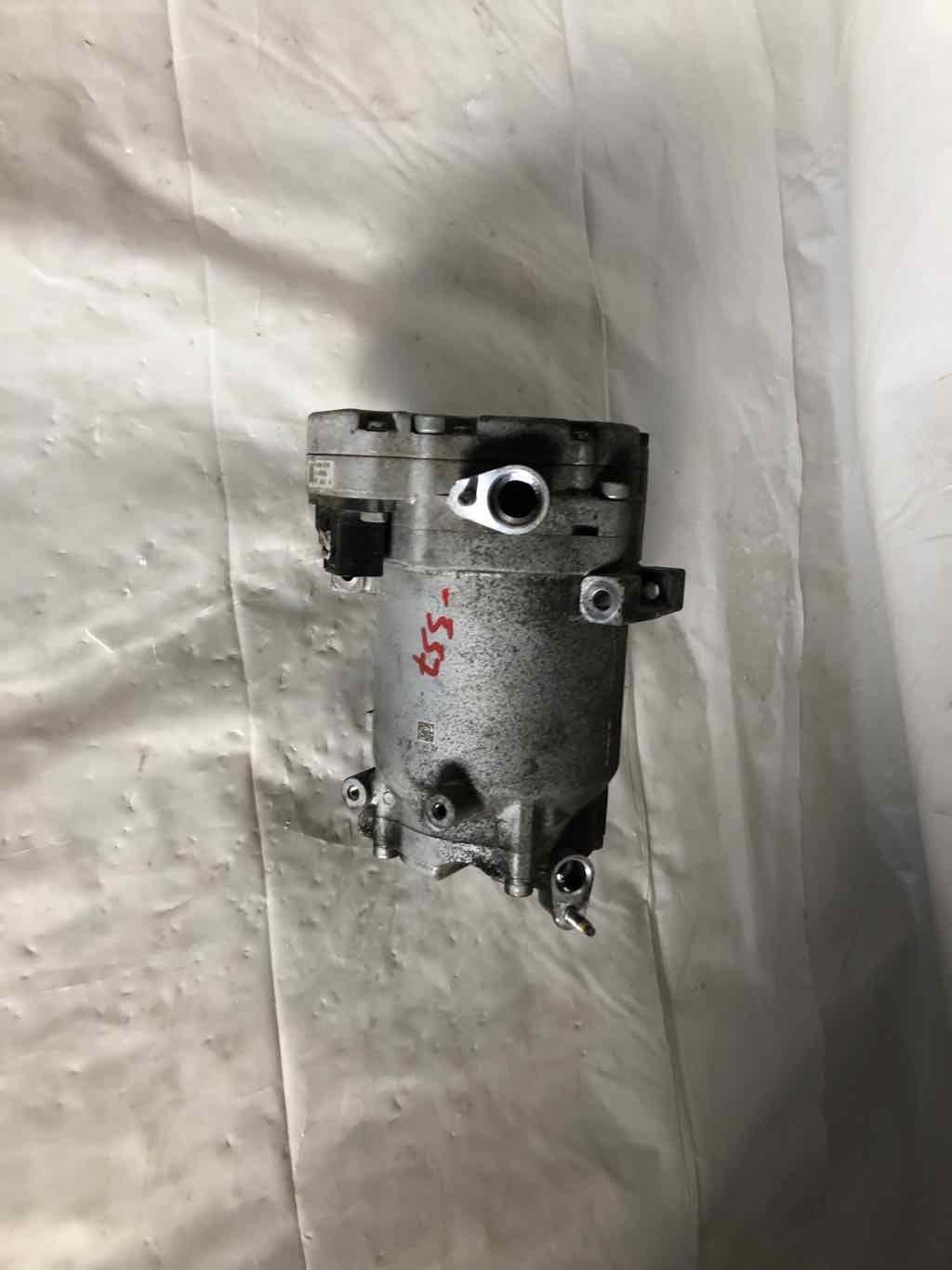 2011 – 2012 NISSAN LEAF A/C Air Conditioner Air Compressor ID 9192000-03 OEM