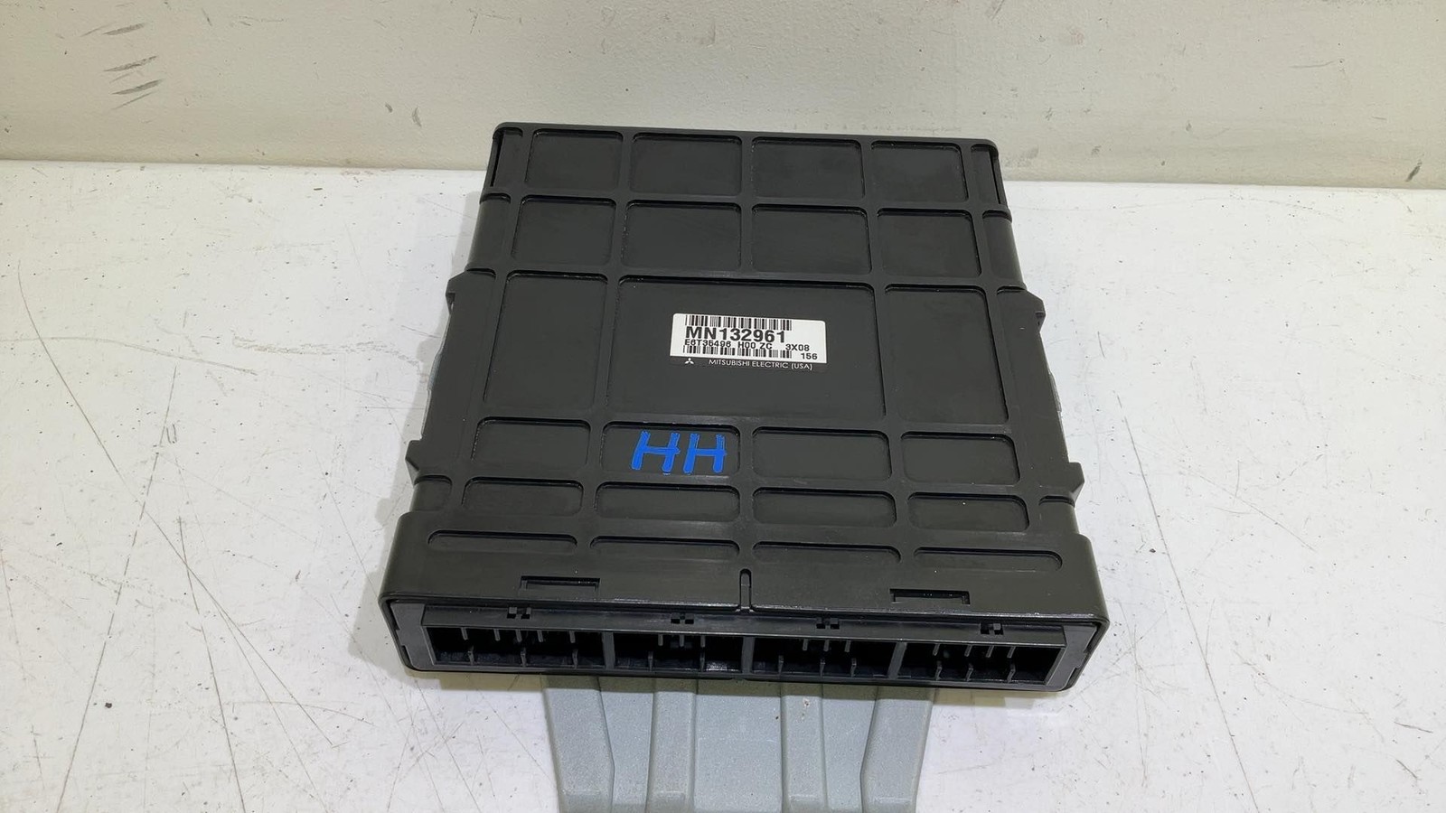 2004 MITSUBISHI ECLIPSE Engine Control Module ECU ECM Used OEM MN132961