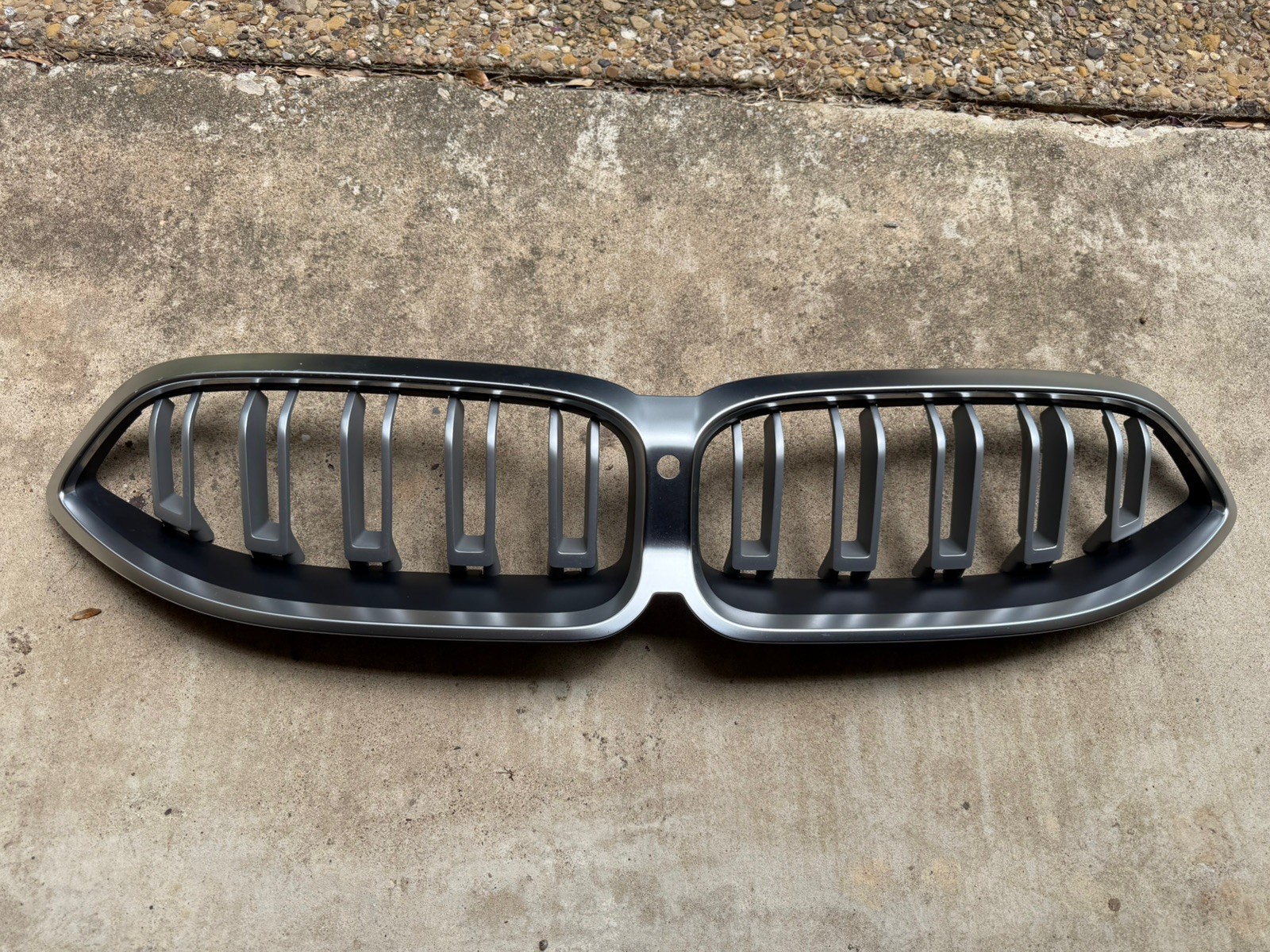 BMW OEM 2023+ Version G14 G15 G16 F90 F91 F92 8 Series Front Grille Silver New