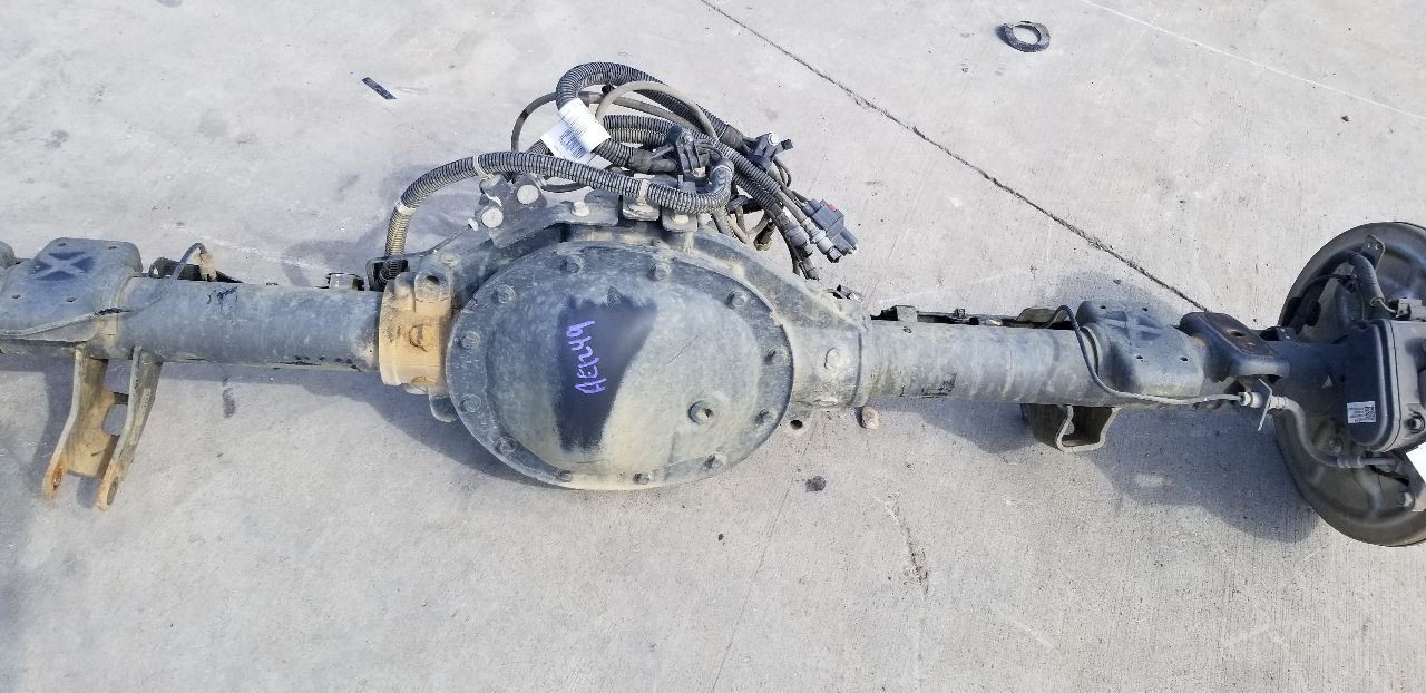 20 GMC SIERRA 1500 REAR AXLE ASSEMBLY 9.5″ RING GEAR 3.23 RATIO