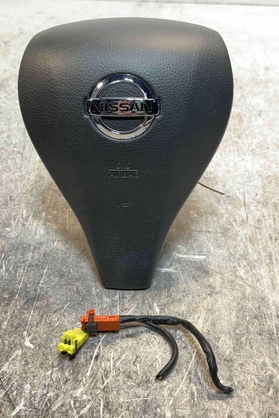 2013 – 2018 Nissan Altima Airbag Left Driver Steering Wheel Air Bag OEM Black
