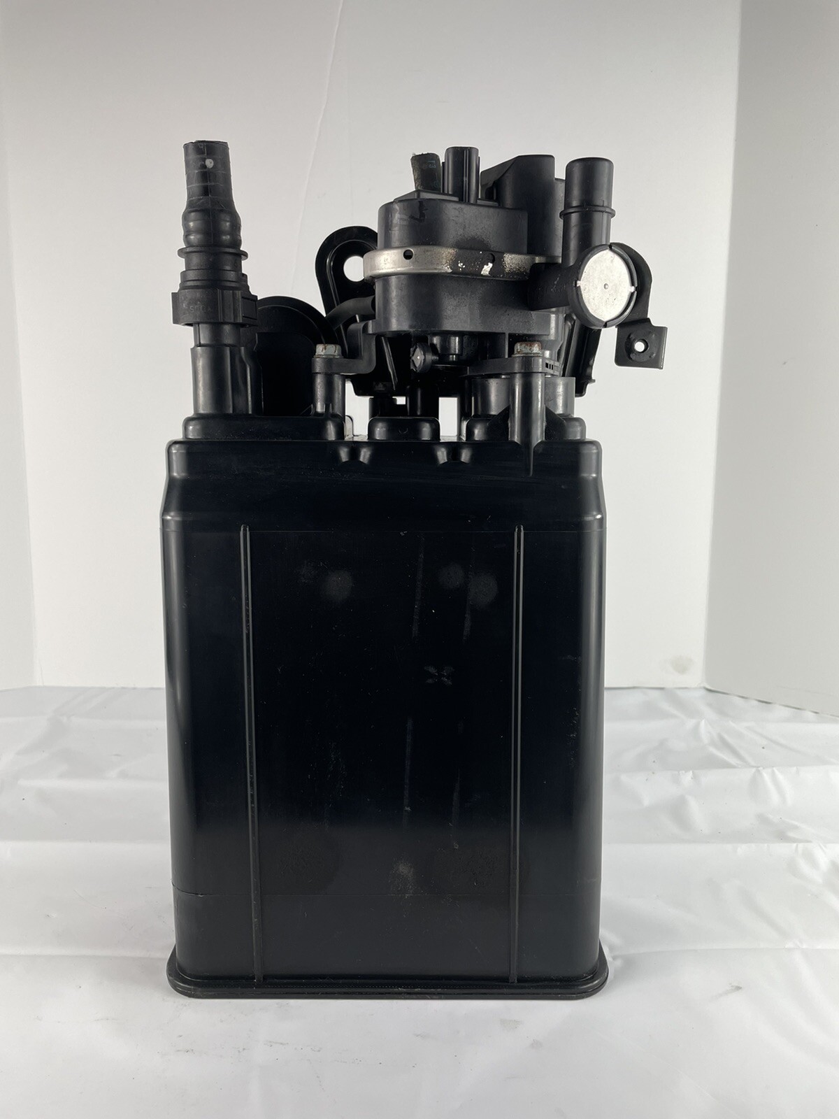 OEM 2007-2010 Toyota Sienna 3.5L V6 Fuel Vapor Canister 77740-08060