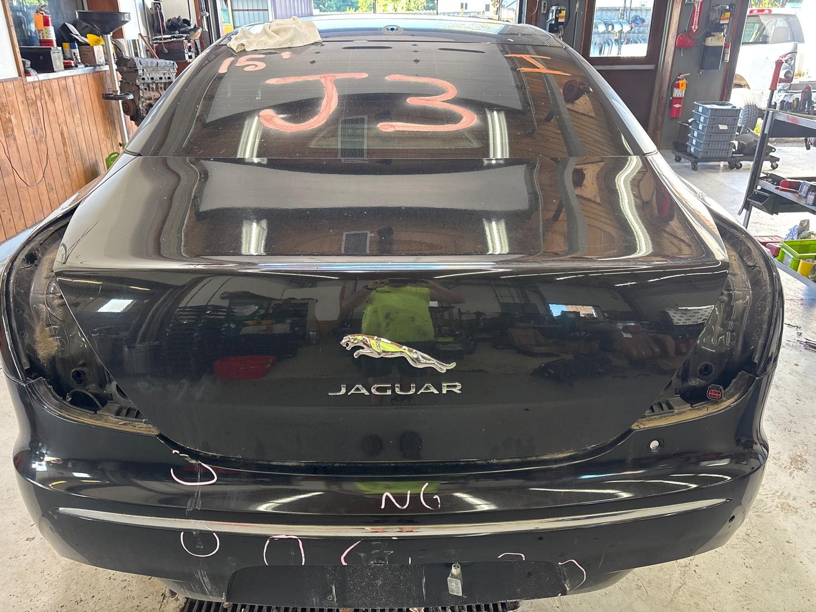 10 11 12 13 14 15 16 17 18 19 Jaguar JAGUAR XJ Trunk/decklid/hatch/tailgate