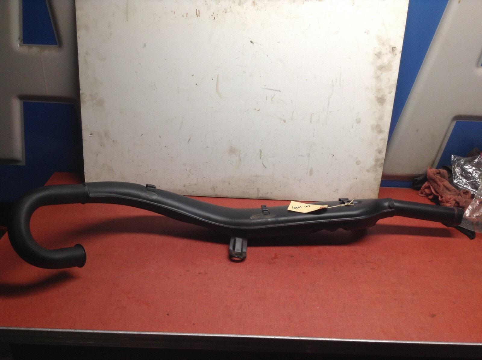 NOS KAWASAKI EXHAUST SYSTEM MUFFLER 18001-105 g5 g5a g5b