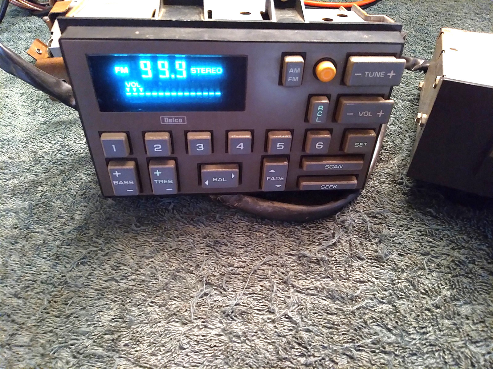 88-94, Chevy Truck Delco Radio Cassette & Amp tuner Set, Just Serviced