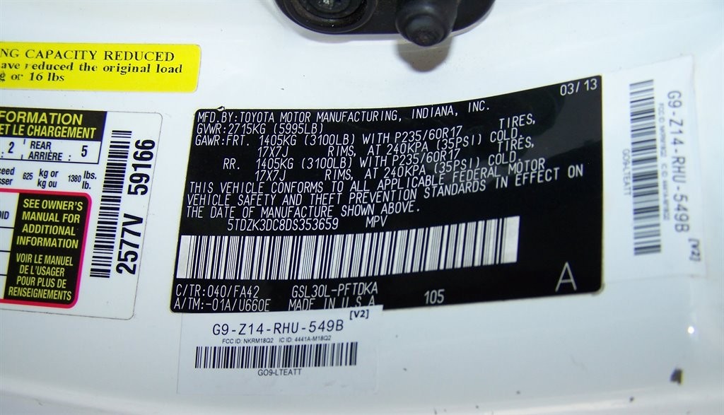 2013 Toyota Sienna 1-OWNER 106K PREMIUM DUAL DOOR & A/C 3RD REAR SEAT WAGON