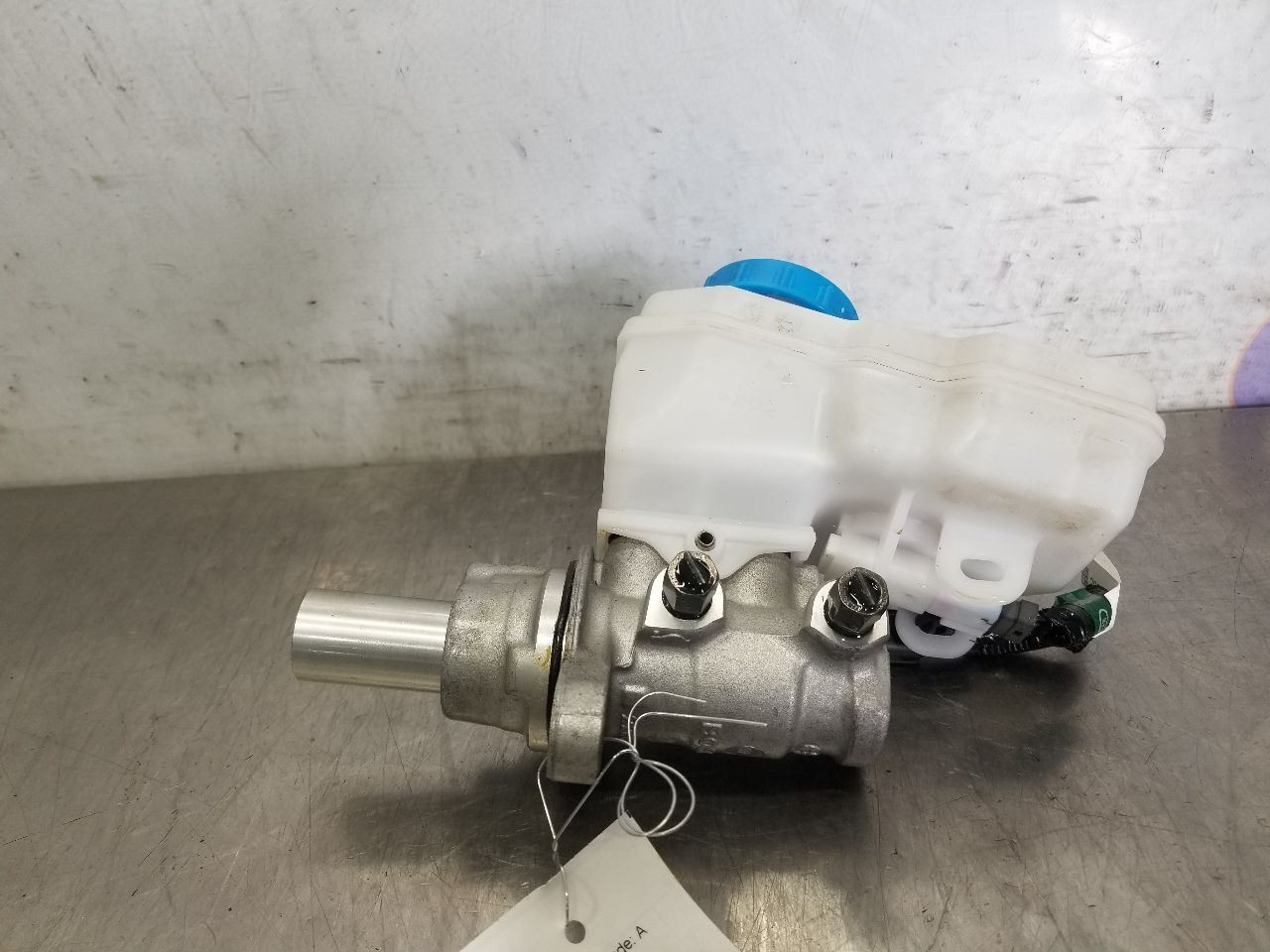 24 NISSAN Z PERFORMANCE 3.0L BRAKE MASTER CYLINDER